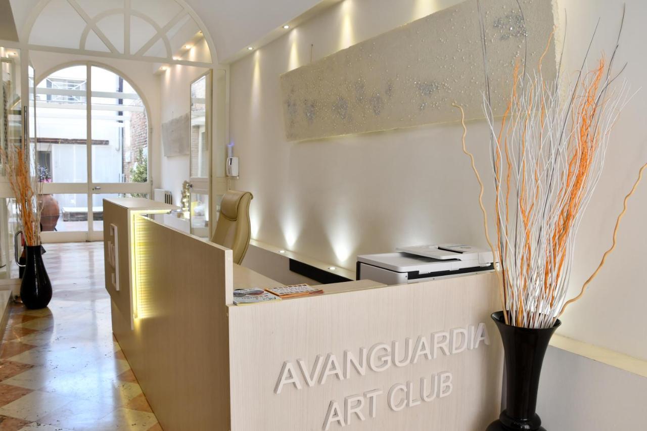 Avanguardia Art Club Феррара Екстер'єр фото